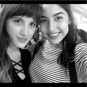 Meet your Posher, Priscila